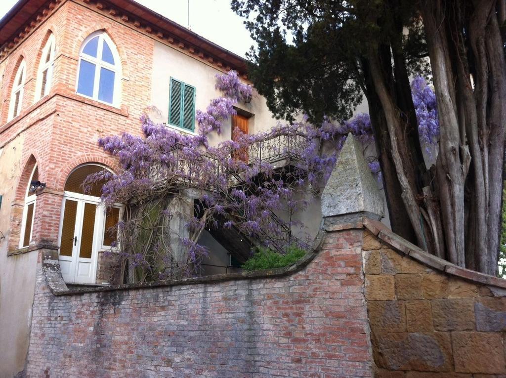 La Romita Ospitalita Rurale Familiare Villa Montisi Exterior photo