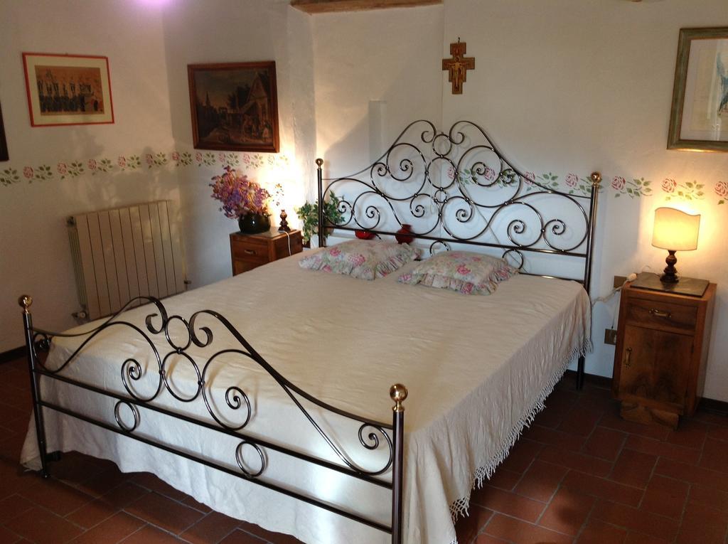La Romita Ospitalita Rurale Familiare Villa Montisi Room photo