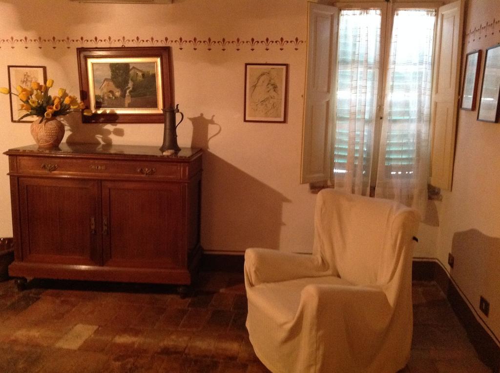 La Romita Ospitalita Rurale Familiare Villa Montisi Room photo