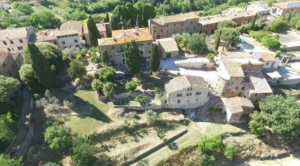 La Romita Ospitalita Rurale Familiare Villa Montisi Exterior photo